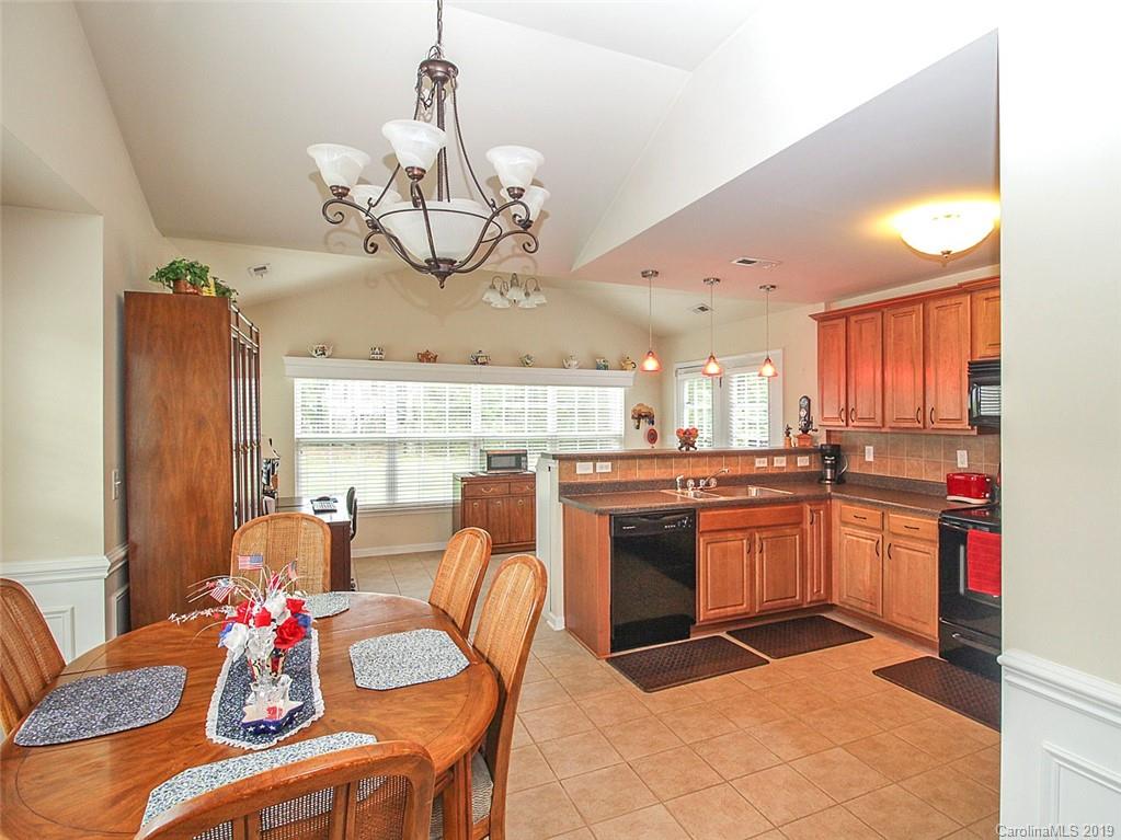 2635 Gradys Ground Road McConnells, SC 29726 - Photo 6 of 24 Gallery Image 6