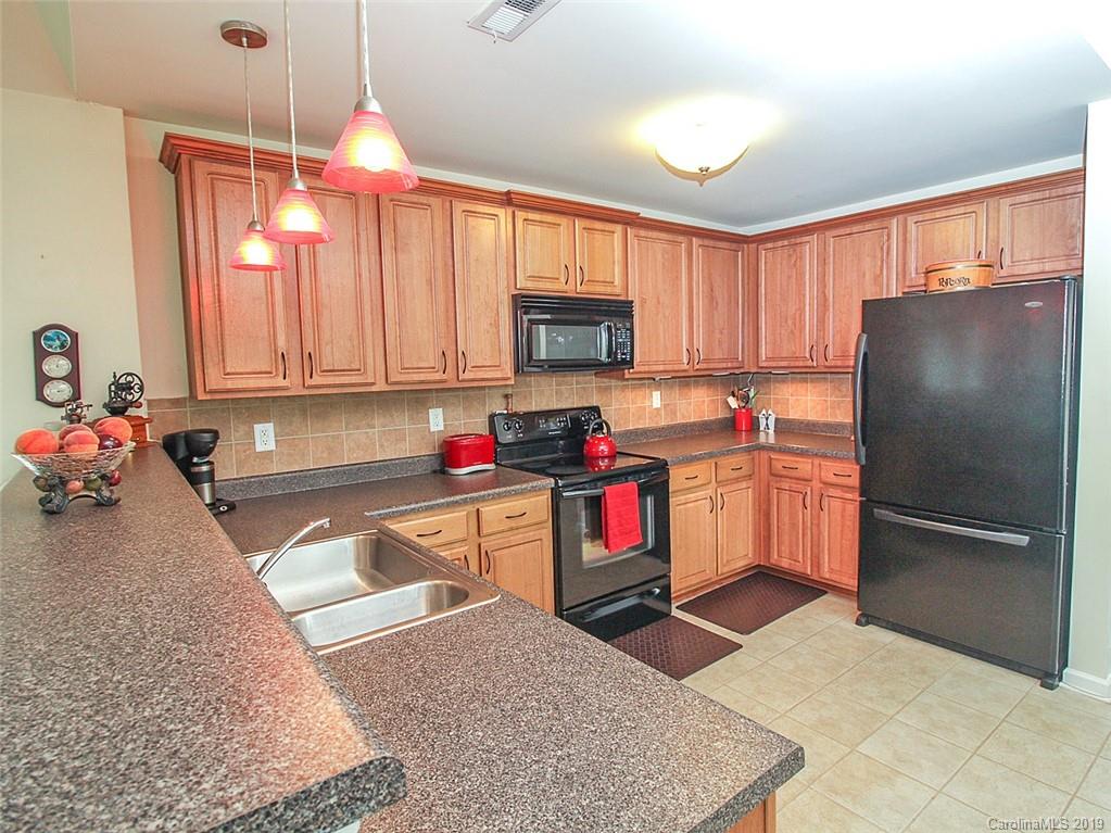 2635 Gradys Ground Road McConnells, SC 29726 - Photo 8 of 24 Gallery Image 8