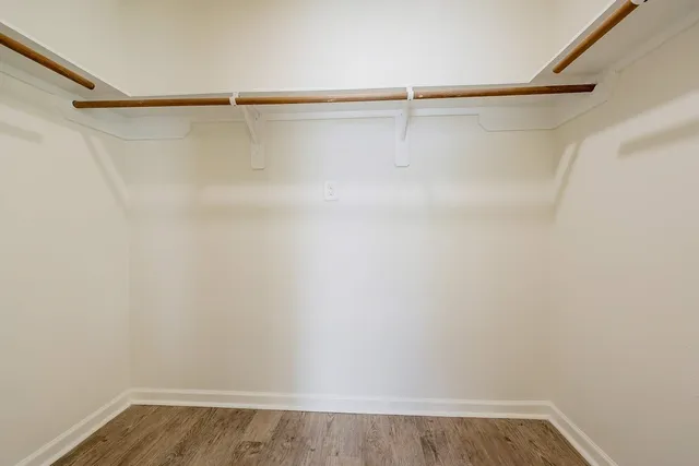 $1,899 | 922 Doubletree Glen Drive, Houston, TX 77073