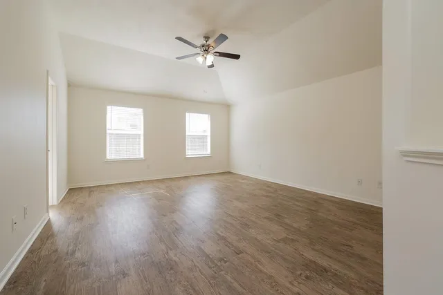 $1,899 | 922 Doubletree Glen Drive, Houston, TX 77073