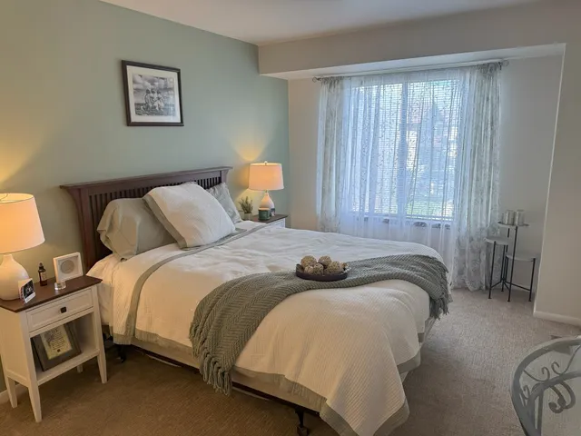 $175,000 | 1729 Raintree Court, Unit 1729, Sycamore, IL 60178