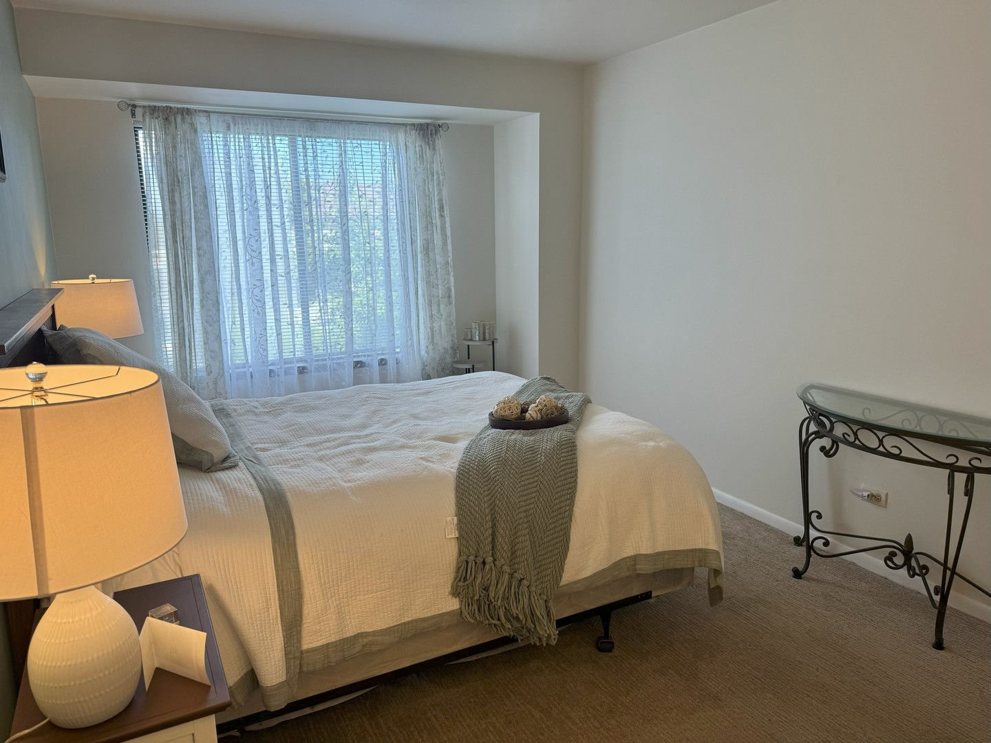 1729 Raintree Court, Unit 1729 Sycamore, IL 60178 - Photo 13 of 32