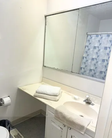 $175,000 | 1729 Raintree Court, Unit 1729, Sycamore, IL 60178