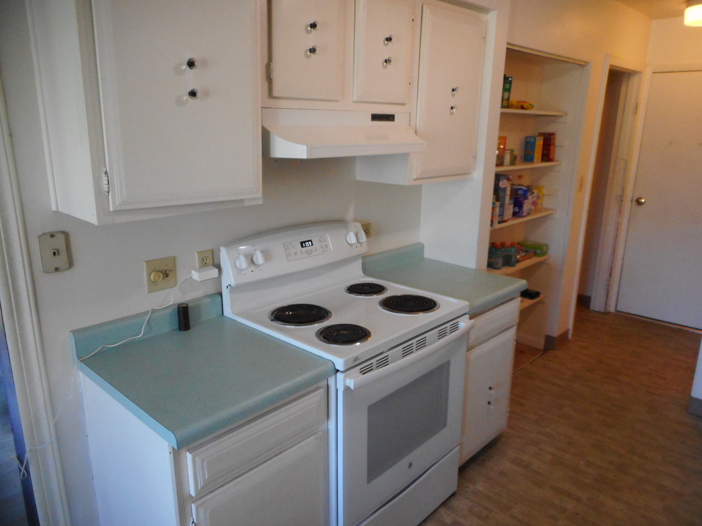 1729 Raintree Court, Unit 1729 Sycamore, IL 60178 - Photo 3 of 32