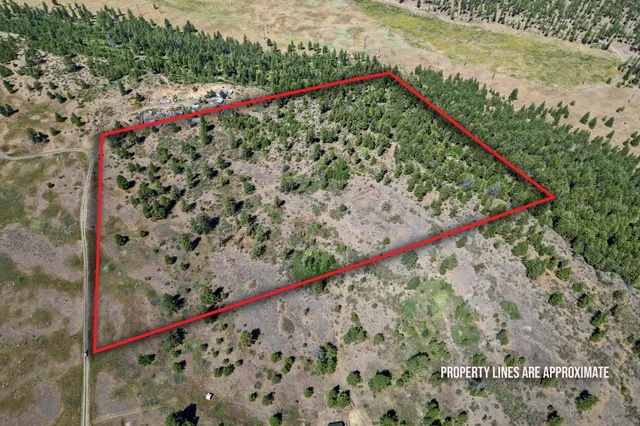 $89,900 | 51200 East Whispering Pines Drive East, Reardan, WA 99029