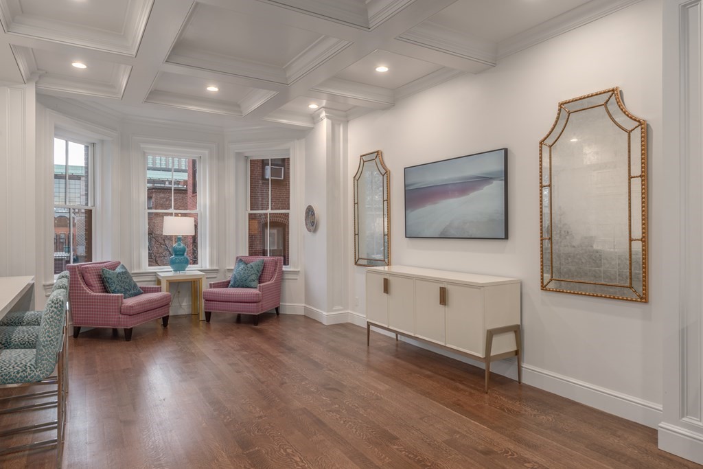 288 Commonwealth Avenue, Unit PH Boston, MA 02115 - Photo 5 of 15