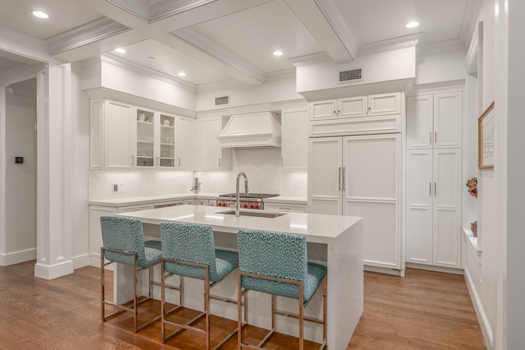 288 Commonwealth Avenue, Unit PH Boston, MA 02115 - Photo 6 of 15