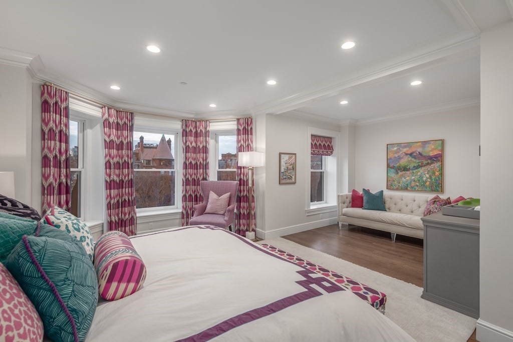 288 Commonwealth Avenue, Unit PH Boston, MA 02115 - Photo 8 of 15