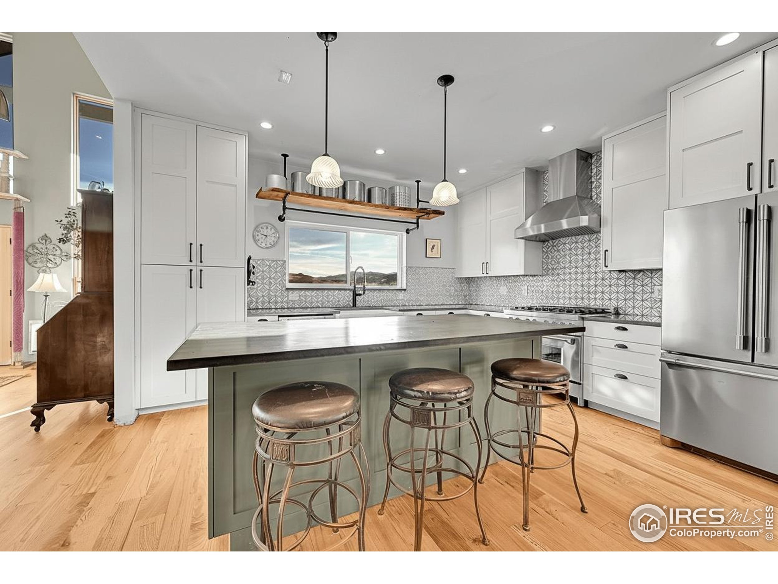 702 Ponderosa Hill Road Lyons, CO 80540 - Photo 12 of 39