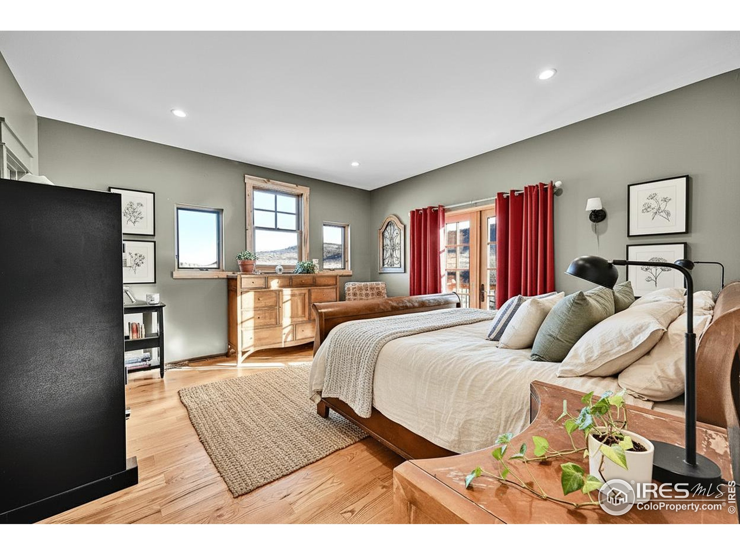 702 Ponderosa Hill Road Lyons, CO 80540 - Photo 15 of 39