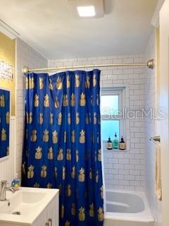 604 7th Avenue Southwest Largo, FL 33770 - Photo 17 of 33