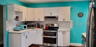 604 7th Avenue Southwest Largo, FL 33770 - Photo 8 of 33