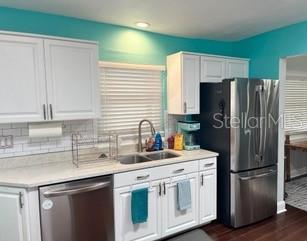 604 7th Avenue Southwest Largo, FL 33770 - Photo 9 of 33