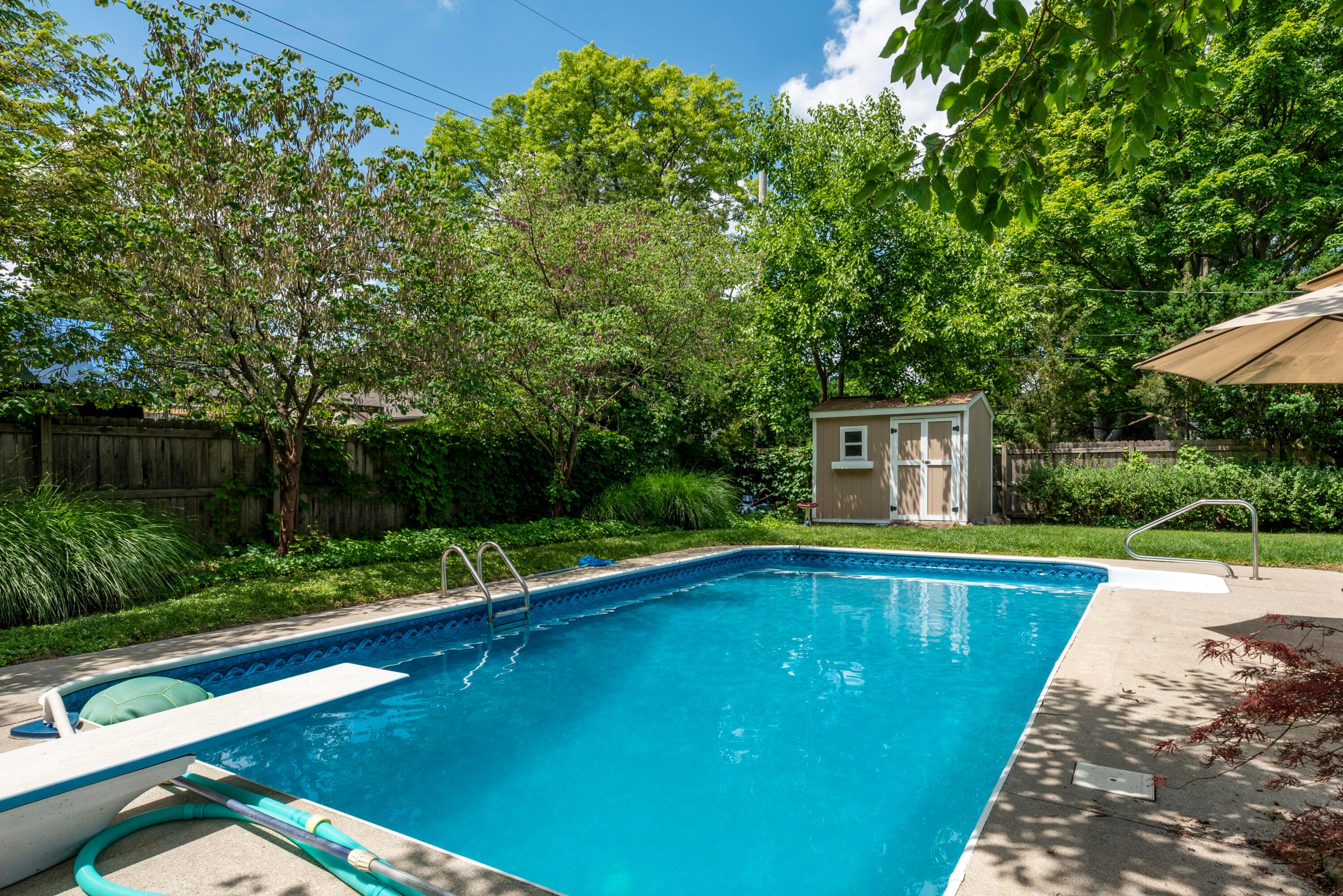 3317 Somerford Road Columbus, OH 43221 - Photo 27 of 31 MAR_5861