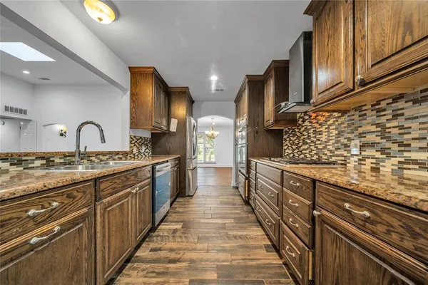 $3,500 | 2516 Pinebluff Drive, Dallas, TX 75228