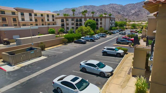 $299,000 | 50620 Santa Rosa Plaza, Unit 7, La Quinta, CA 92253