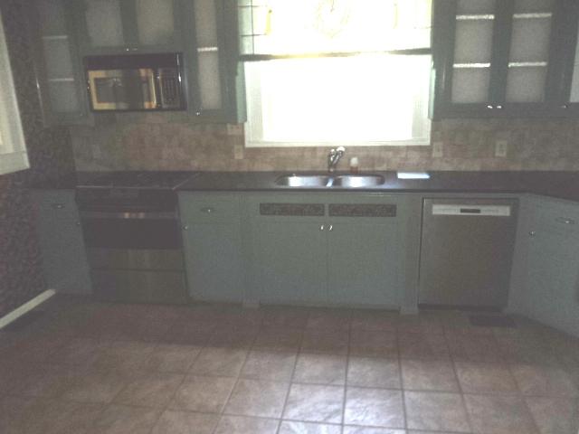 1521 Pinopolis Road Moncks Corner, SC 29461 - Photo 3 of 15 004
