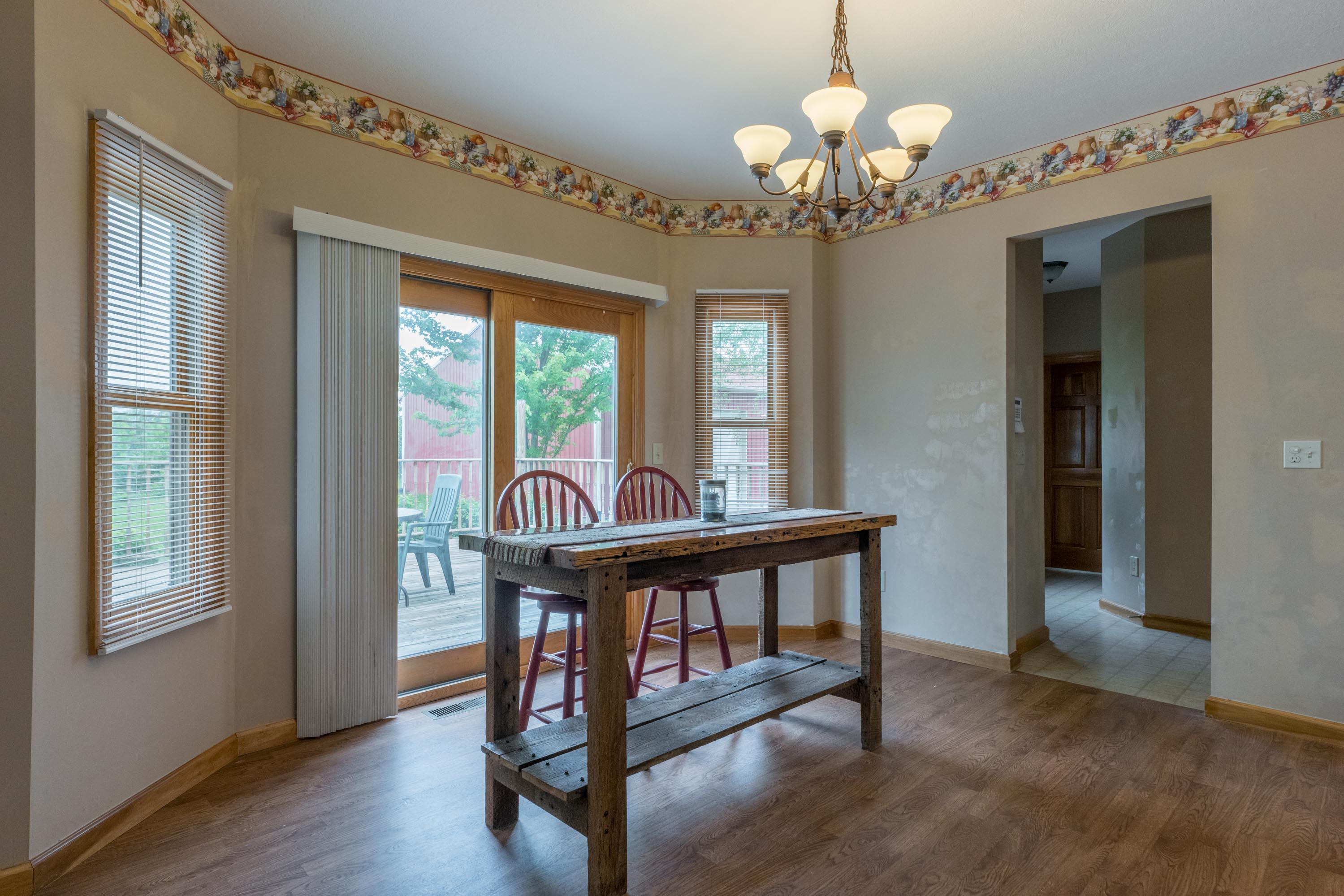 4640 Winchester Southern Road Circleville, OH 43113 - Photo 26 of 69 Eating Area