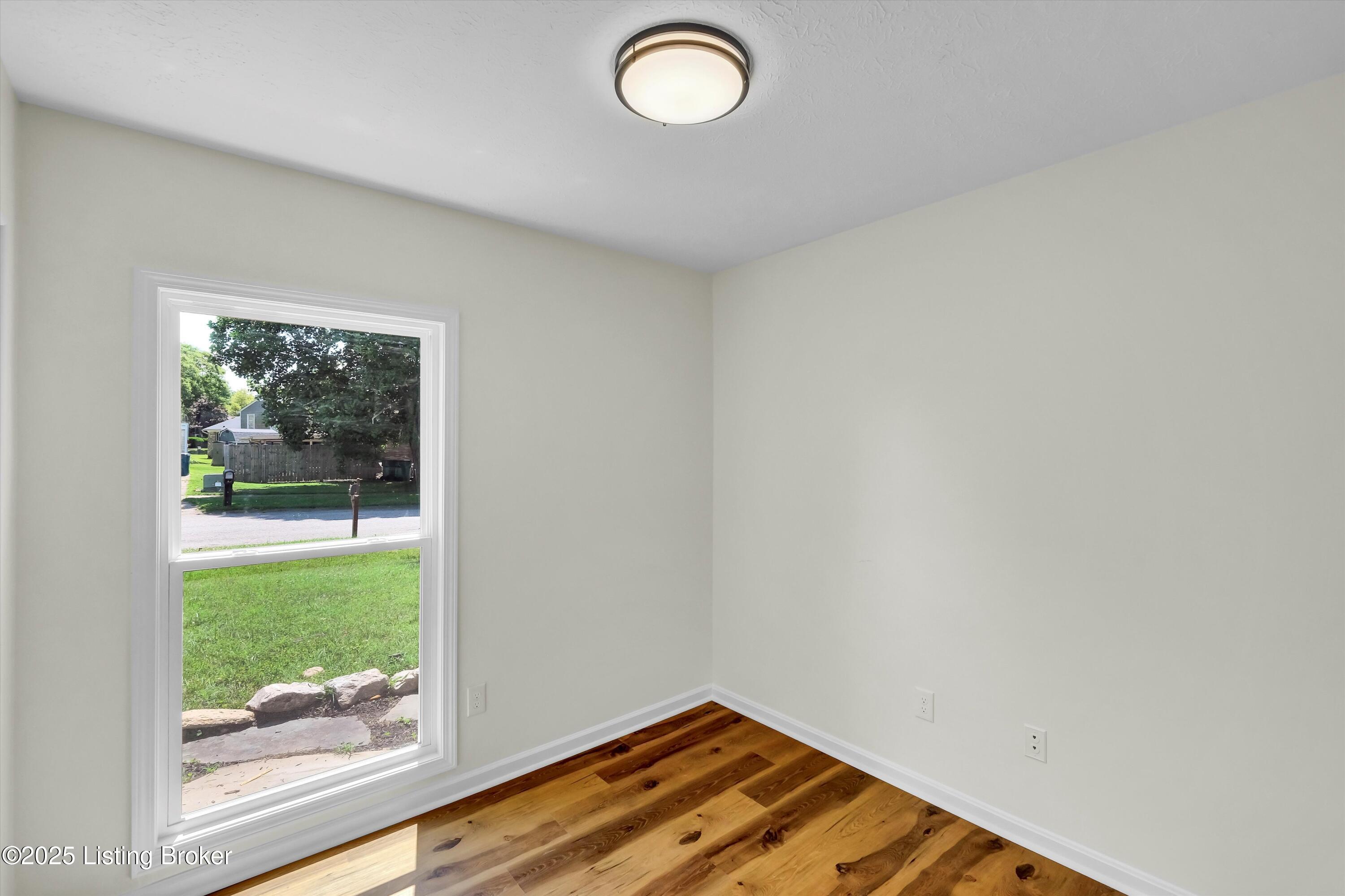 6012 Hurstview Road Louisville, KY 40291 - Photo 18 of 39 17-6012 Hurstview Rd