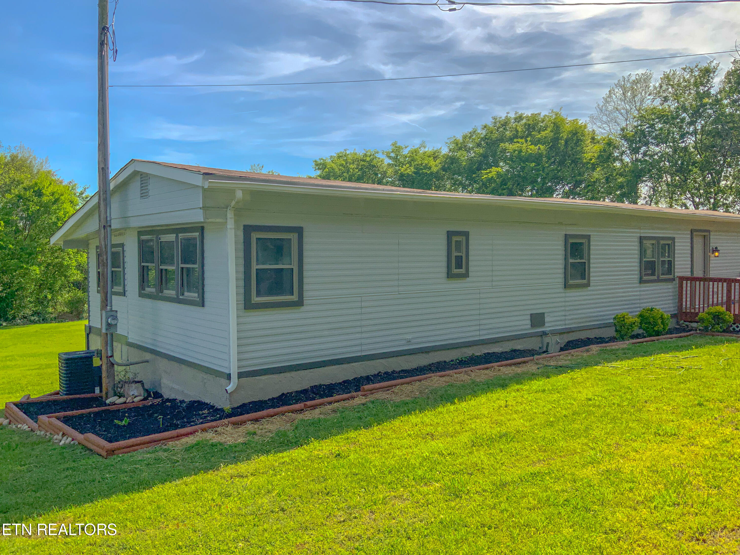 269 Summitt Road Madisonville, TN 37354 - Photo 39 of 44 IMG_9897