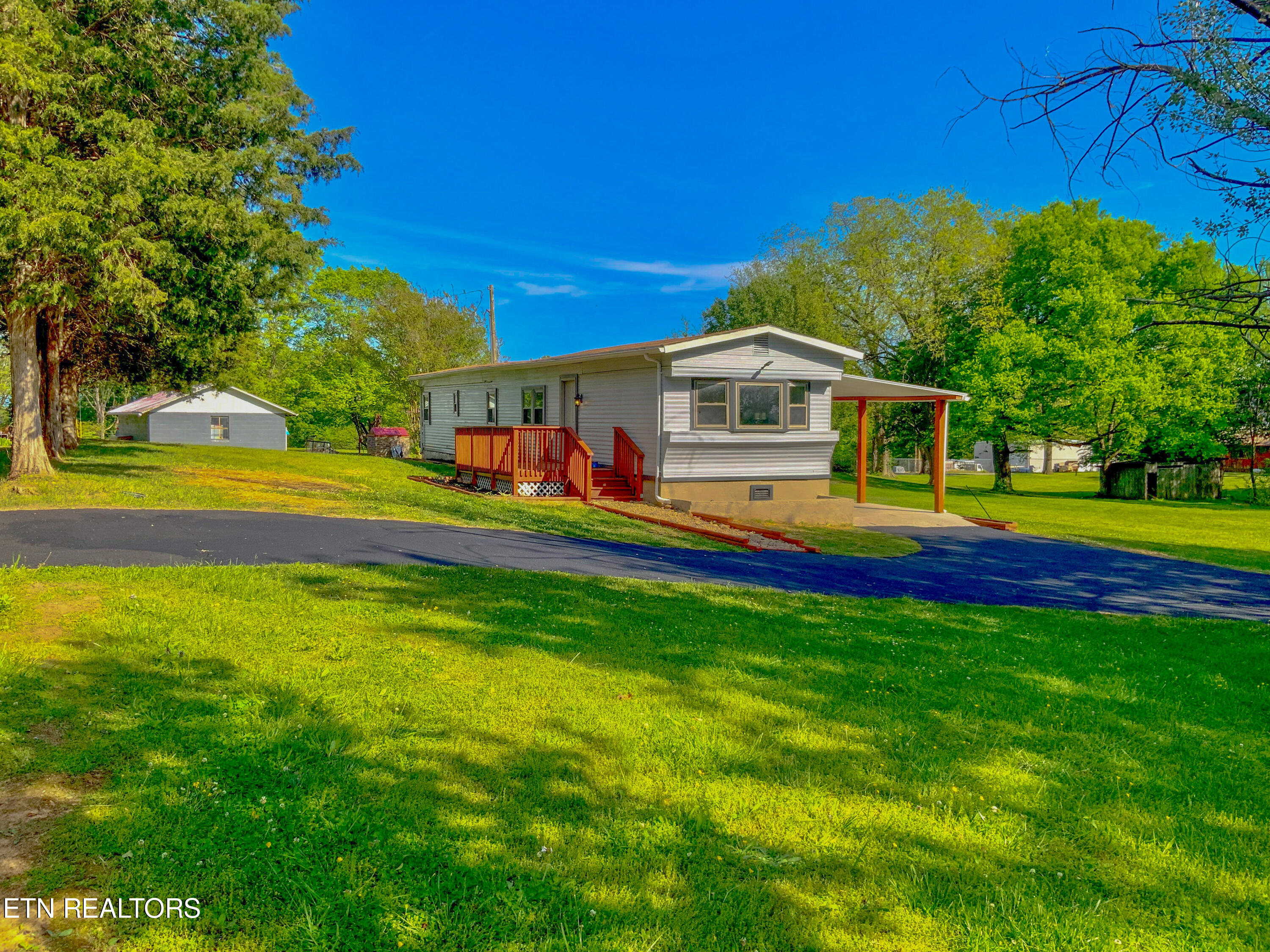 269 Summitt Road Madisonville, TN 37354 - Photo 43 of 44 IMG_9893