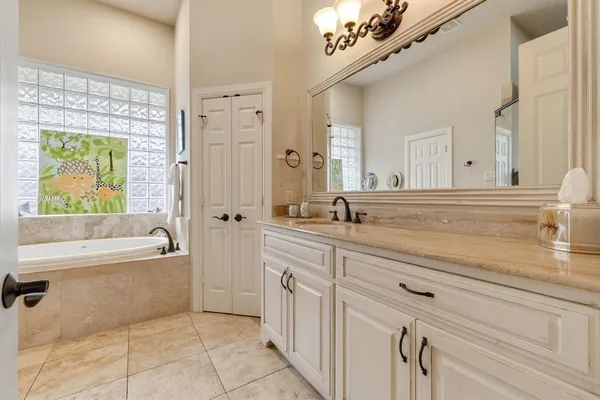 $7,500 | 4678 Beverly Drive, Highland Park, TX 75209