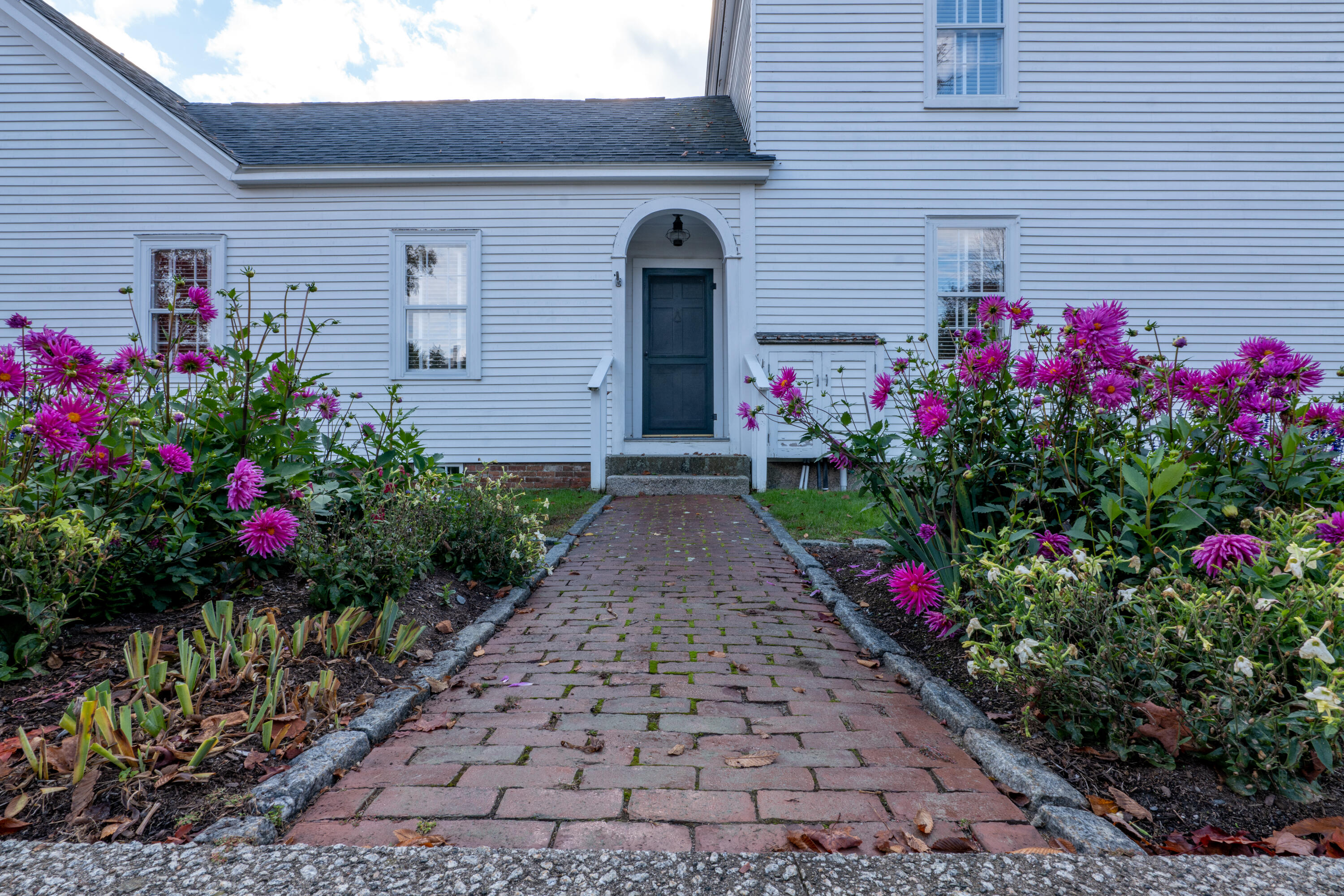 23 Green Street Castine, ME 04421 - Photo 7 of 78 36 - 23 Green Street HiRes - DTP