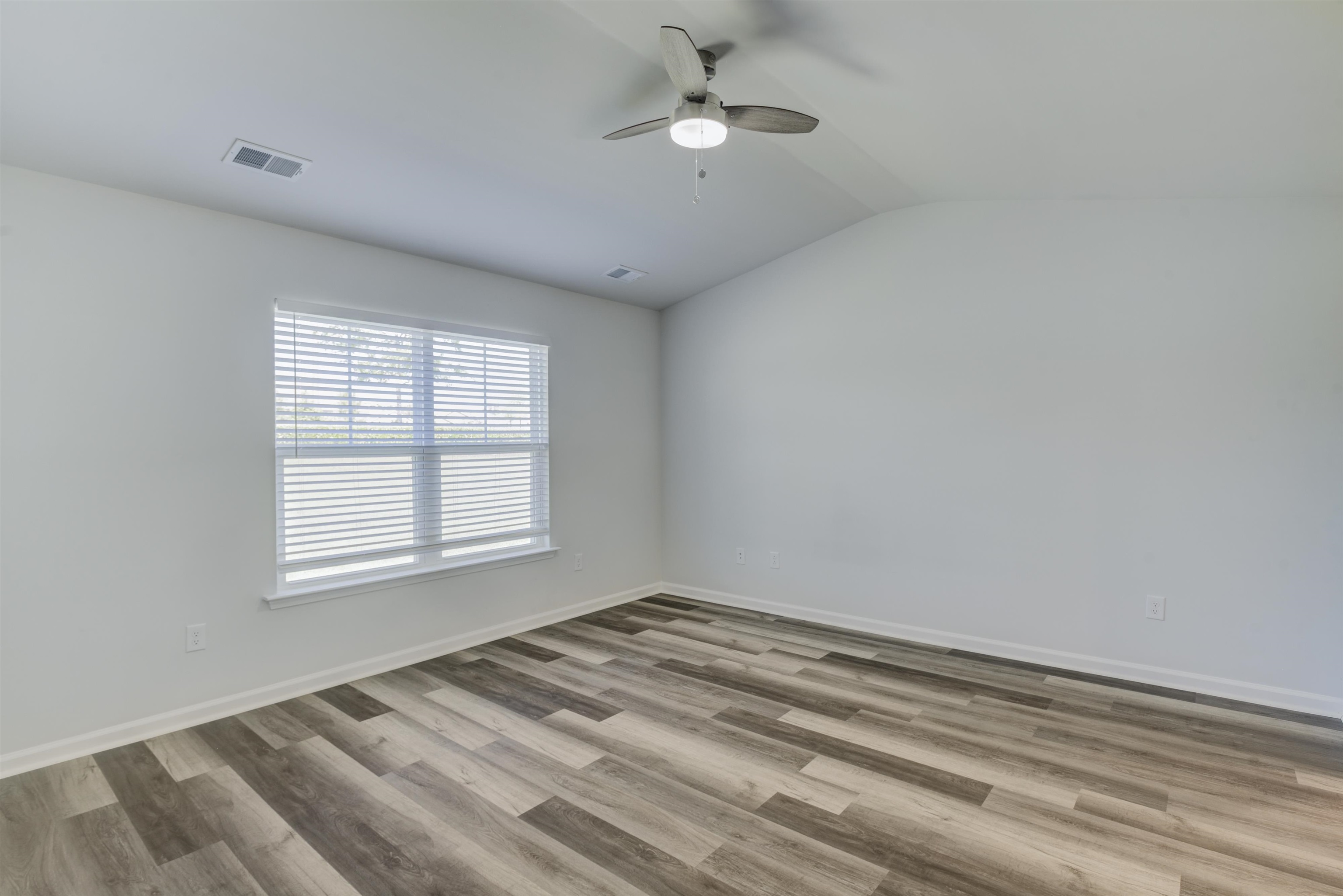 375 Logan Street Little River, SC 29566 - Photo 15 of 43