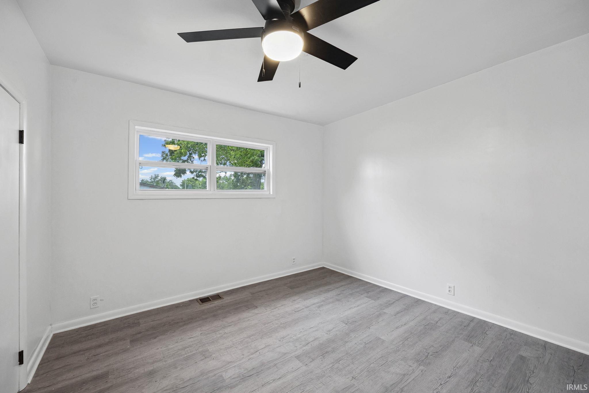 320 West 250 South Peru, IN 46970 - Photo 16 of 27