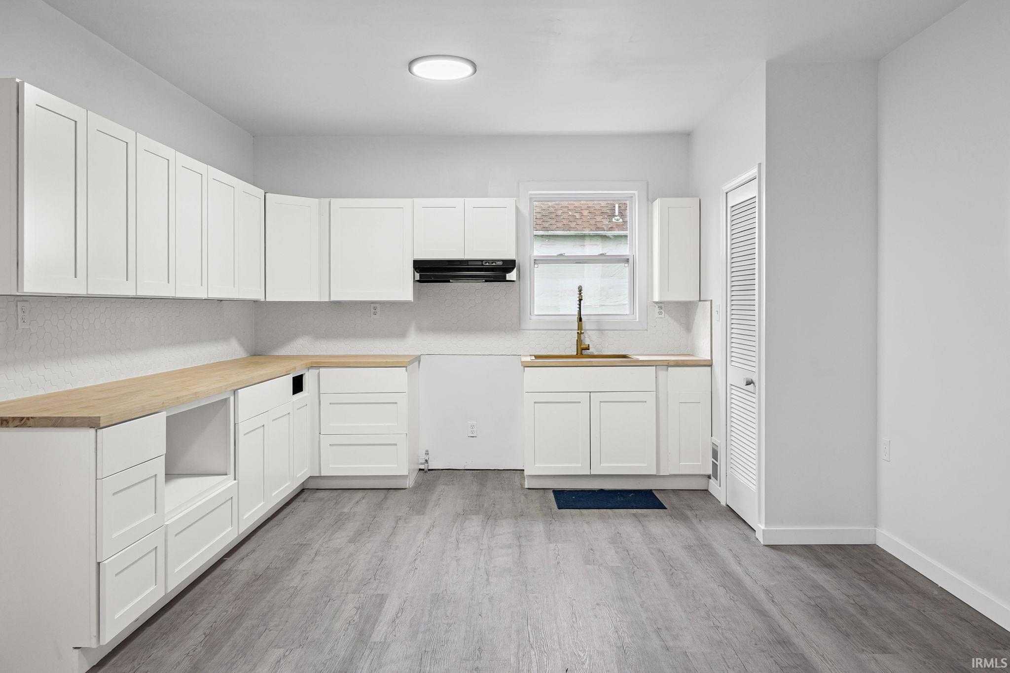 320 West 250 South Peru, IN 46970 - Photo 8 of 27