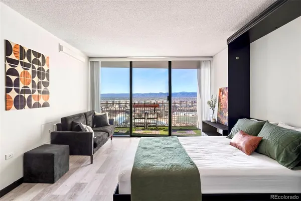 $205,000 | 1020 15th Street, Unit 22B, Denver, CO 80202