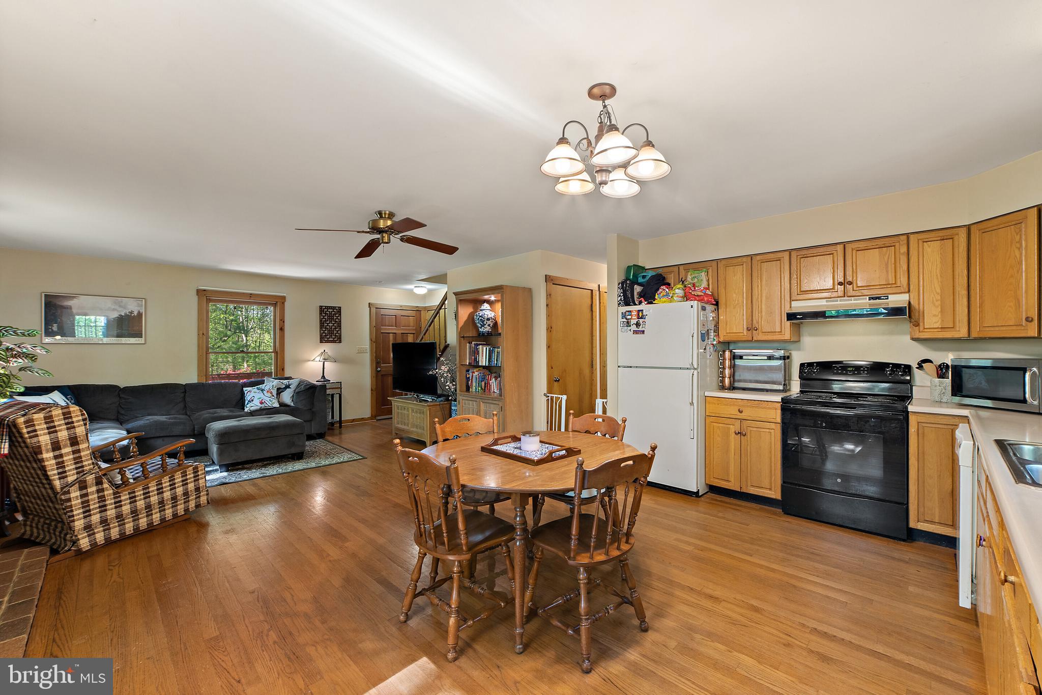 7015 Wilson Road Marshall, VA 20115 - Photo 7 of 27