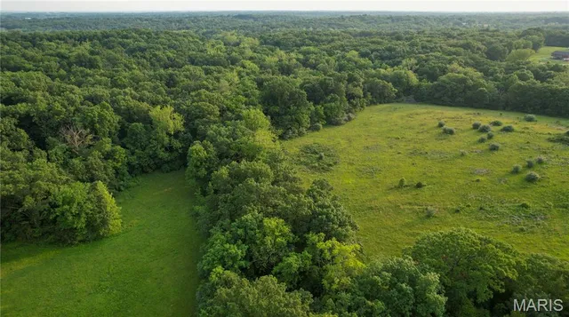 $1,525,000 | 69 McClay Road, Winfield, MO 63389