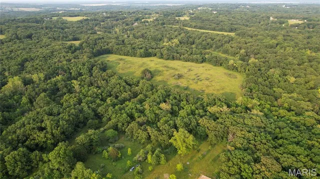 $1,525,000 | 69 McClay Road, Winfield, MO 63389