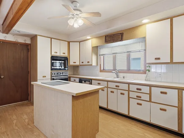 $959,900 | 32-34 Harley Avenue, Everett, MA 02149