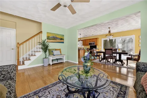 $749,000 | 36 Sachem Road, Narragansett, RI 02882