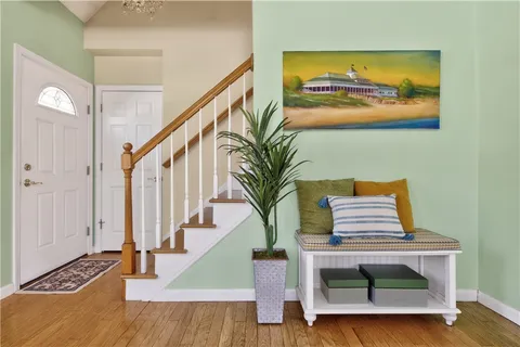 $749,000 | 36 Sachem Road, Narragansett, RI 02882