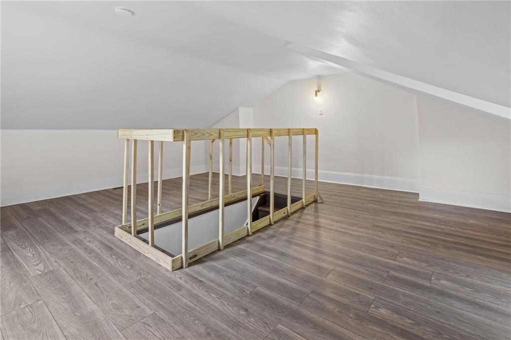 3229 Rothpletz Street Pittsburgh, PA 15212 - Photo 15 of 16 Gallery Image 15