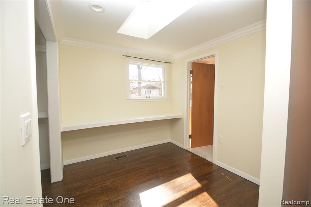 1811 Campus Court Rochester Hills, MI 48309 - Photo 17 of 33