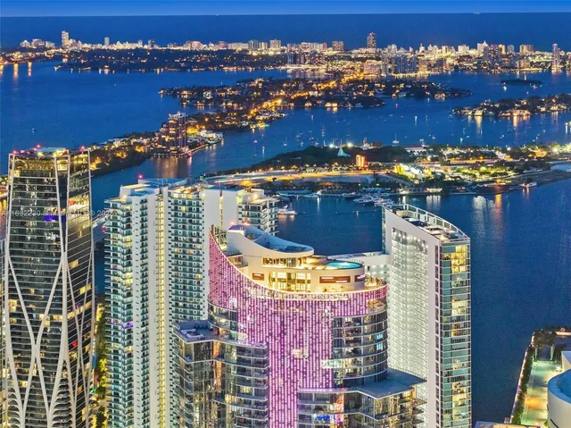 $1,300,000 | 851 Northeast 1st Avenue, Unit 2809, Miami, FL 33132