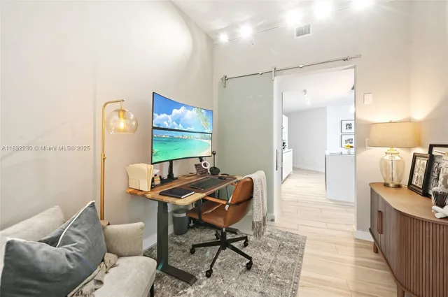 $1,300,000 | 851 Northeast 1st Avenue, Unit 2809, Miami, FL 33132