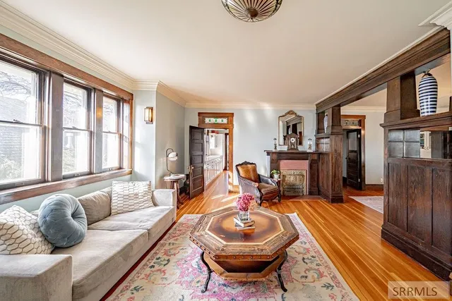 $685,000 | 173 North Placer Avenue, Idaho Falls, ID 83402