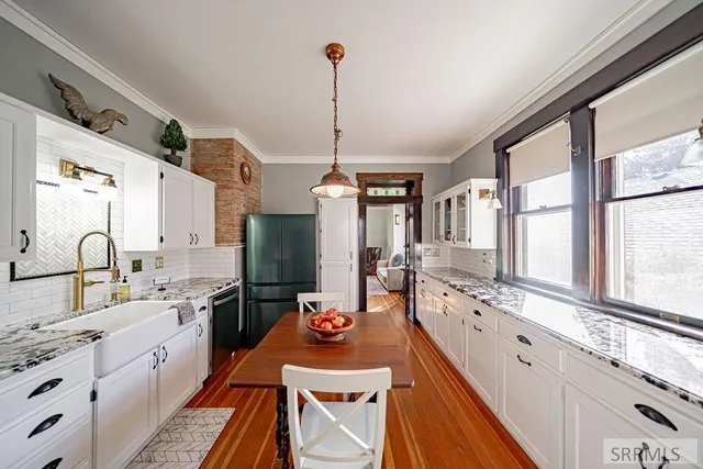 $685,000 | 173 North Placer Avenue, Idaho Falls, ID 83402