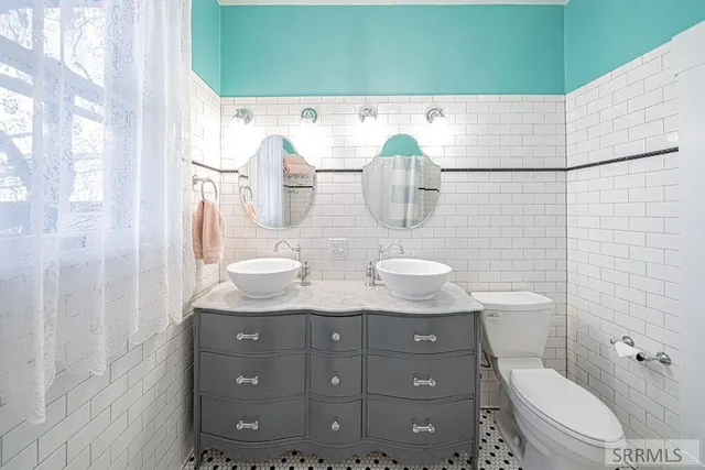 $685,000 | 173 North Placer Avenue, Idaho Falls, ID 83402