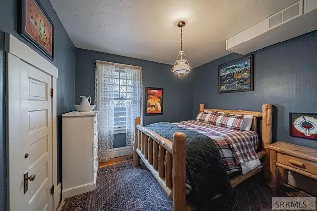 $685,000 | 173 North Placer Avenue, Idaho Falls, ID 83402