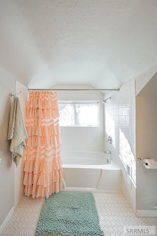 $685,000 | 173 North Placer Avenue, Idaho Falls, ID 83402