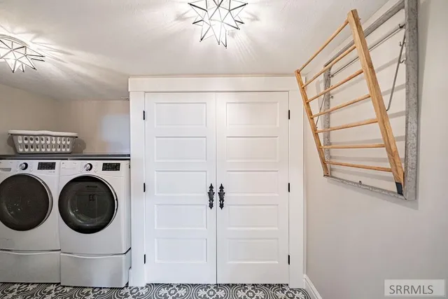 $685,000 | 173 North Placer Avenue, Idaho Falls, ID 83402