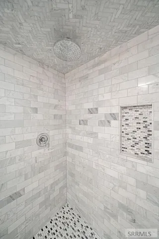 $685,000 | 173 North Placer Avenue, Idaho Falls, ID 83402