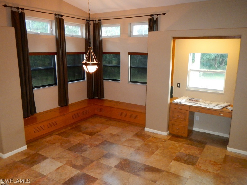 20150 North River Road Alva, FL 33920 - Photo 11 of 25 a view of a bathroom with tub and sink