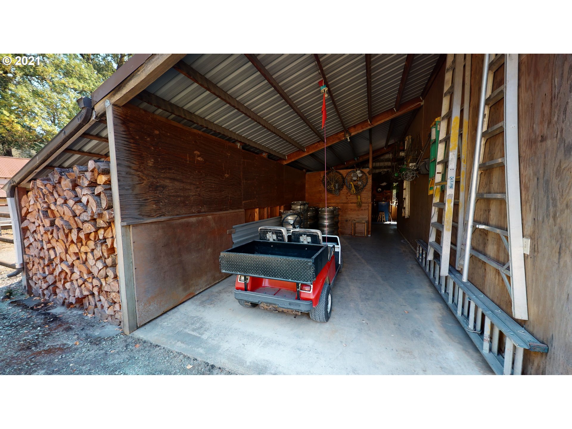 252 Forest Road Myrtle Creek, OR 97457 - Photo 27 of 32 Gallery Image 27